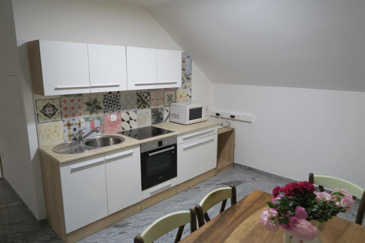 Rooms For Rent In Lubiana Esterno foto